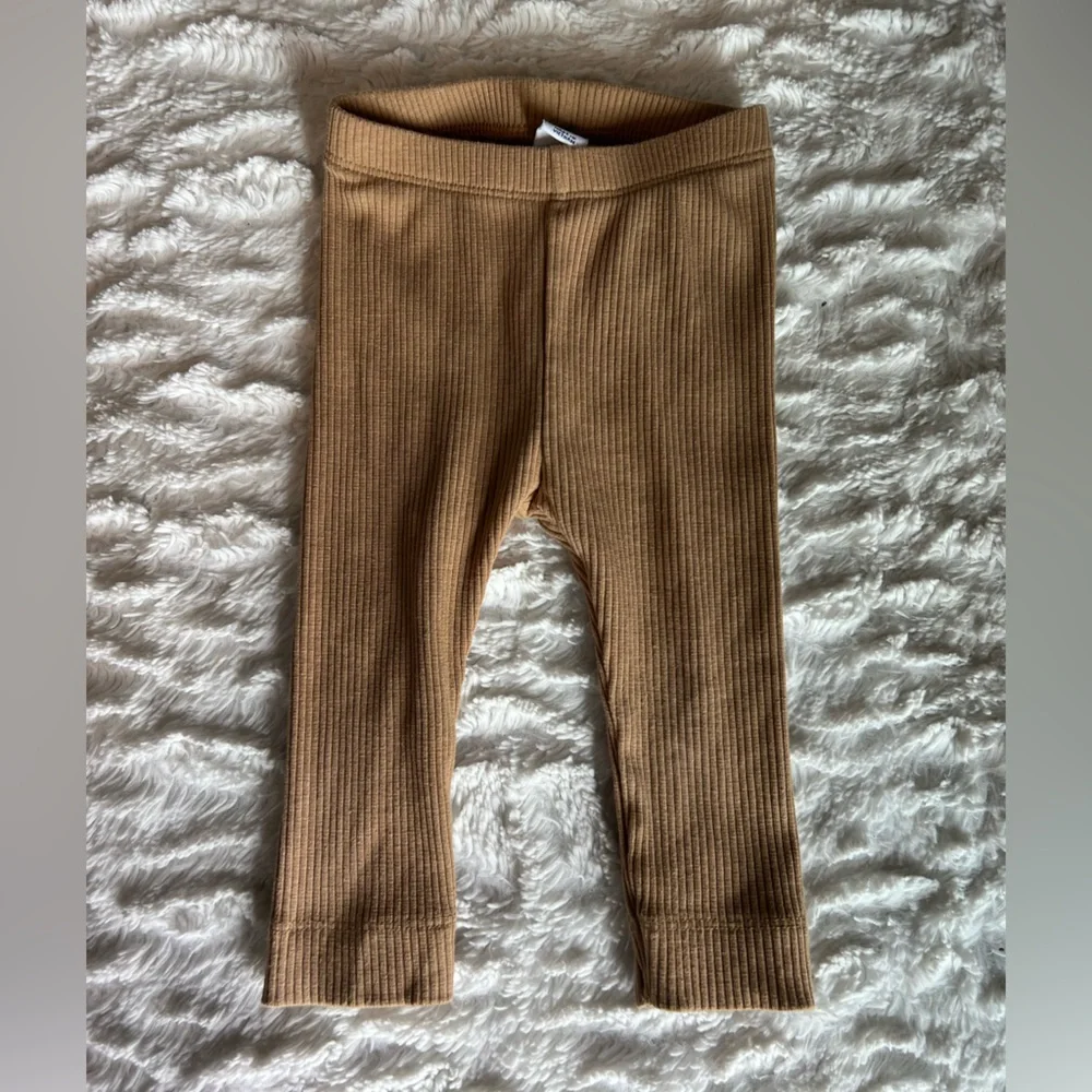 Old Navy Bundle 6-12 Months